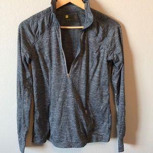 1/2 zip pullover